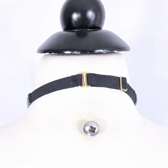 Victoria's Secret Very Sexy Demi Bra 34D New Sheer Low Cut Faux Leather Halter